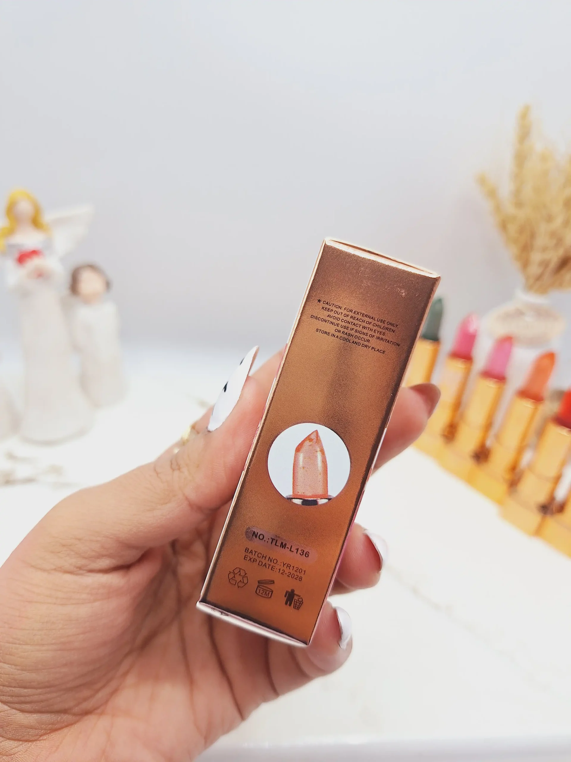 20250731061031608-thumbnail رژ لب حرارتی مات و درخشان برند TAILAIMEI - تصویر 1