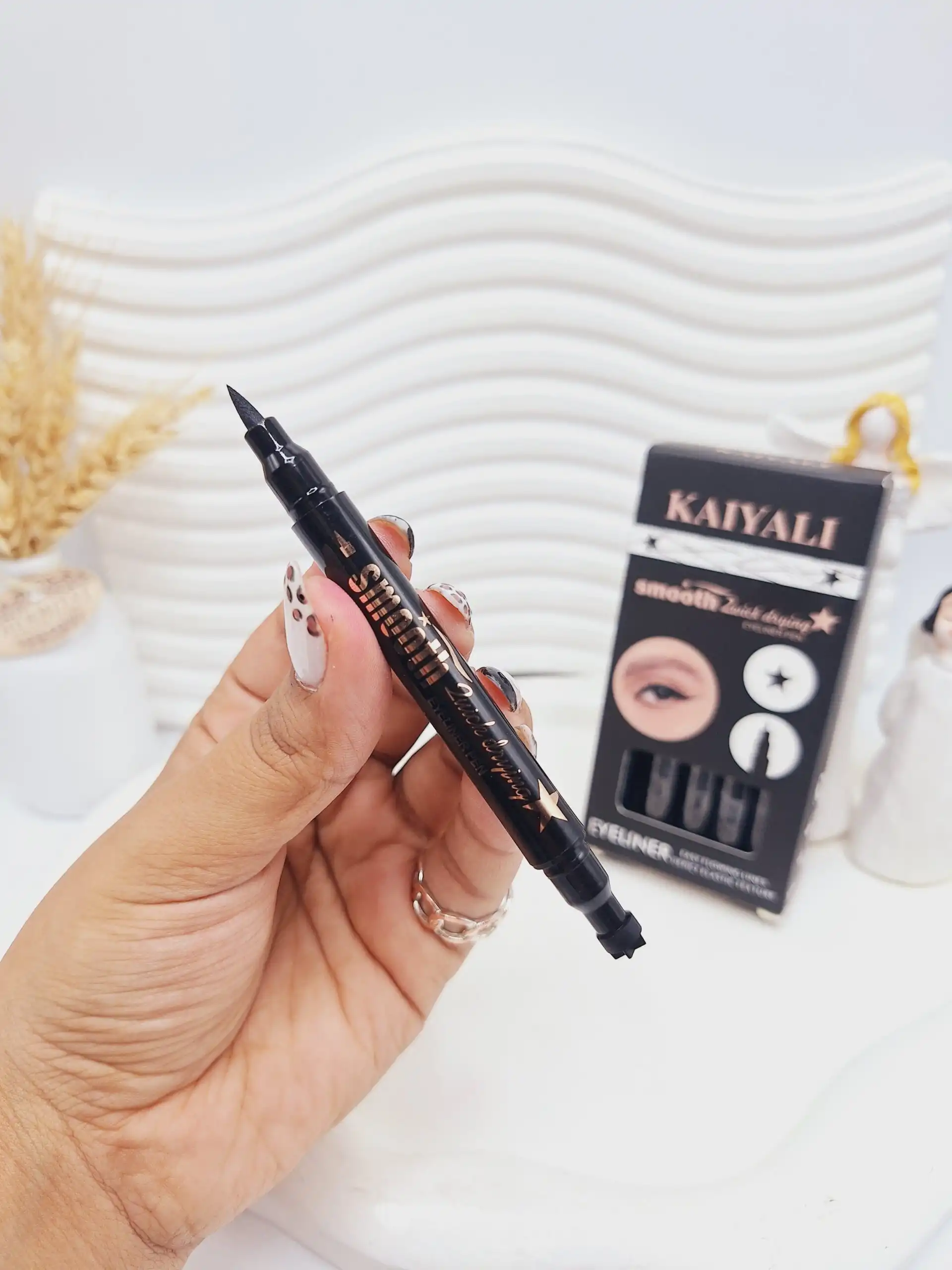 20251102002957618-thumbnail خط چشم دو طرفه استامپی KAIYALI کد 9615 - تصویر 1