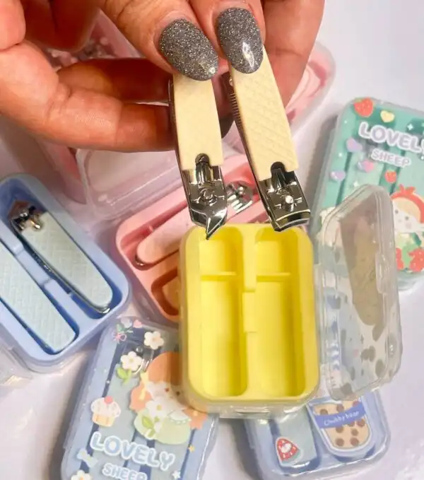 20250731060746441-thumbnail ست ناخن گیر ۲عددی با جعبه فانتزی - تصویر 1