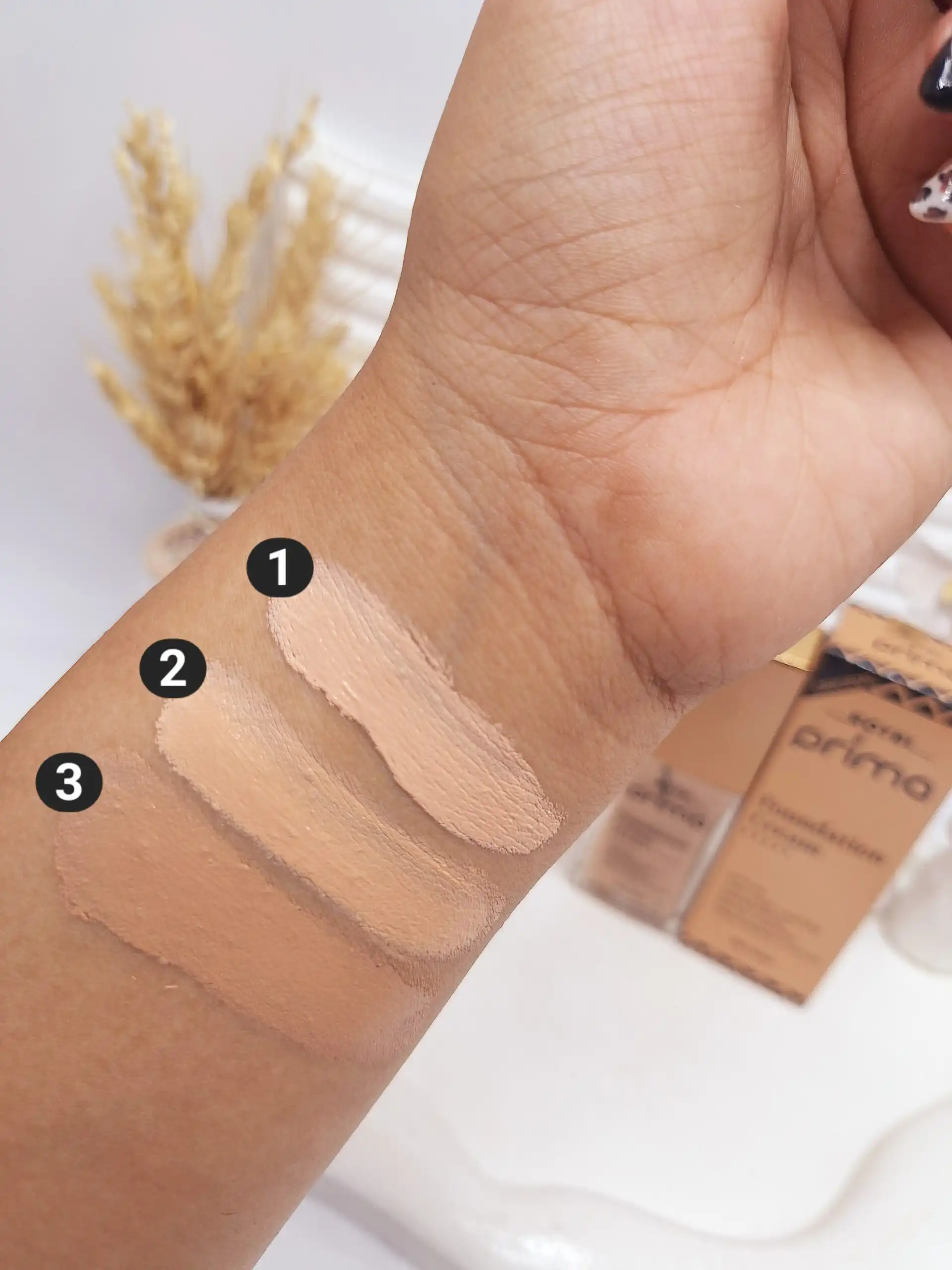 20251102002623018-thumbnail کرم گریم شیشه ای رویال پریما کاور دهی عالی و سبک 24 ساعته - تصویر 1