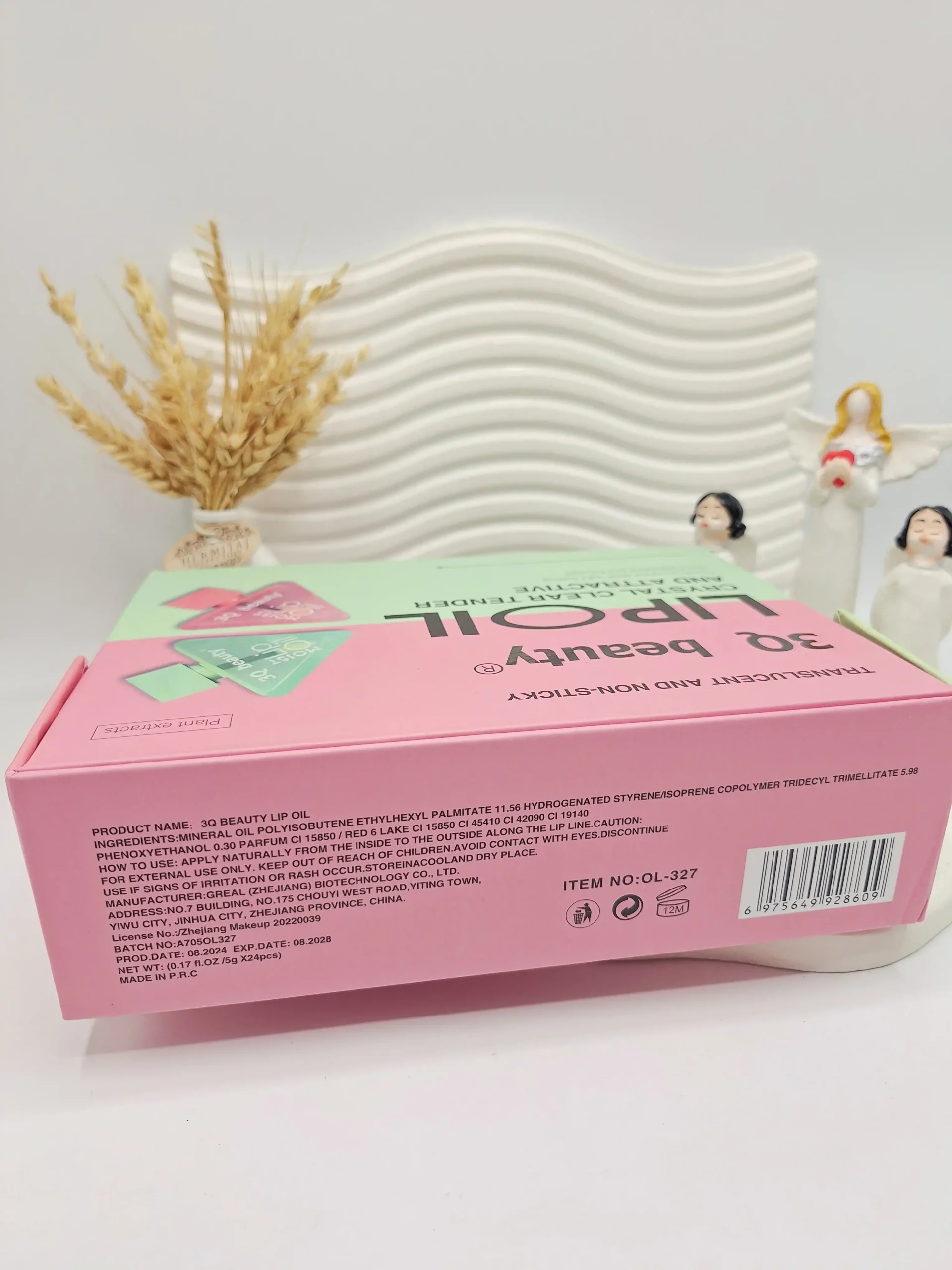 20251204223312299-thumbnail برق لب مثلثی 3Q beauty کد 327 - تصویر 1