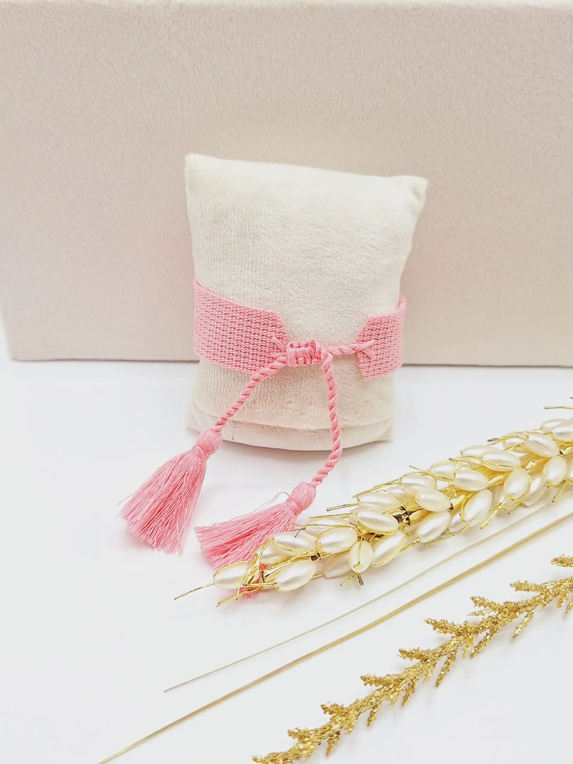 20250914182635681-thumbnail دستبند پارچه ای CHRISTIAN DIOR (رنگ صورتی) - تصویر 1