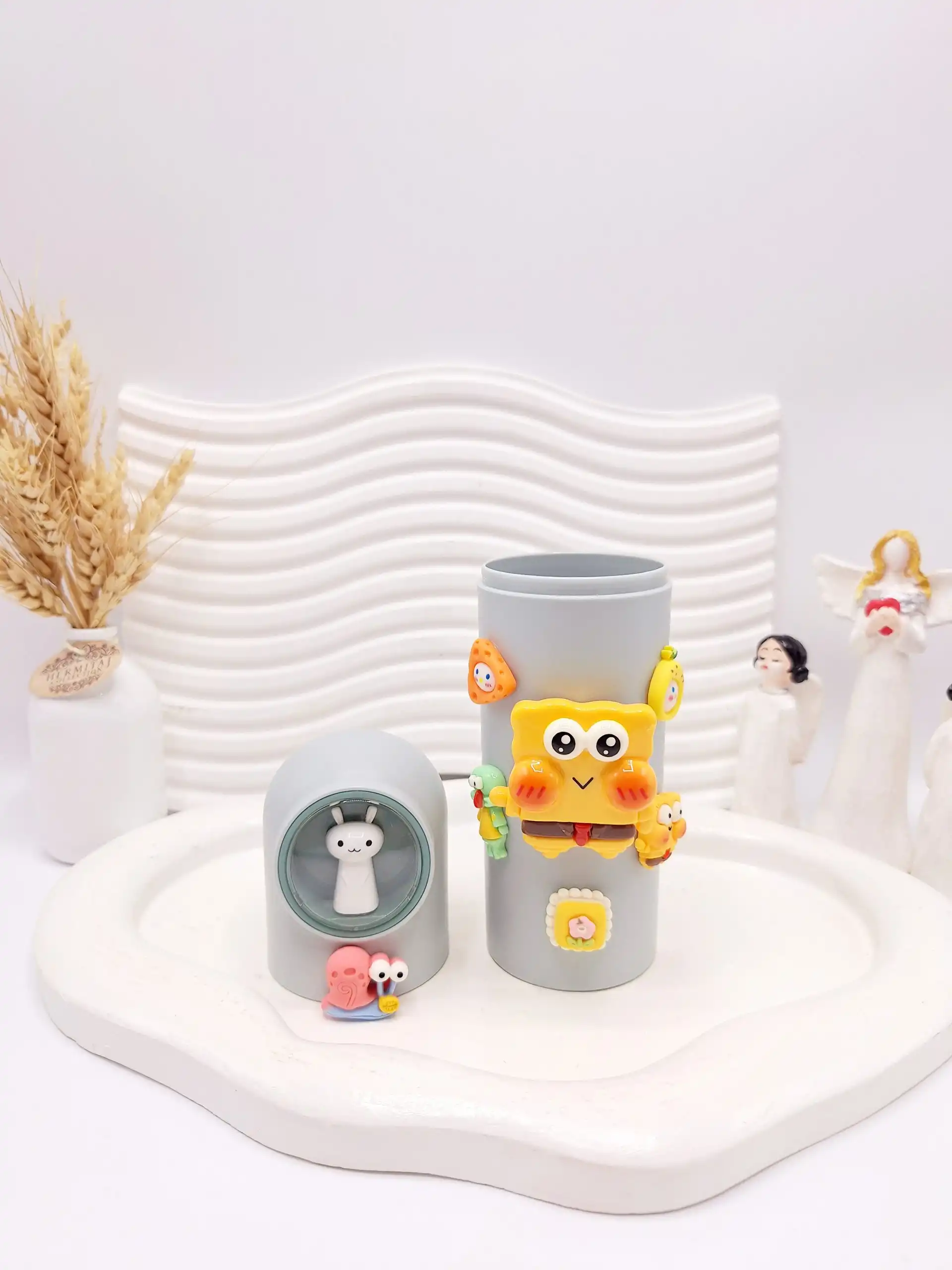 20250829203439763-thumbnail جا مسواکی و خمیر دندان مسافرتی فانتزی - تصویر 1