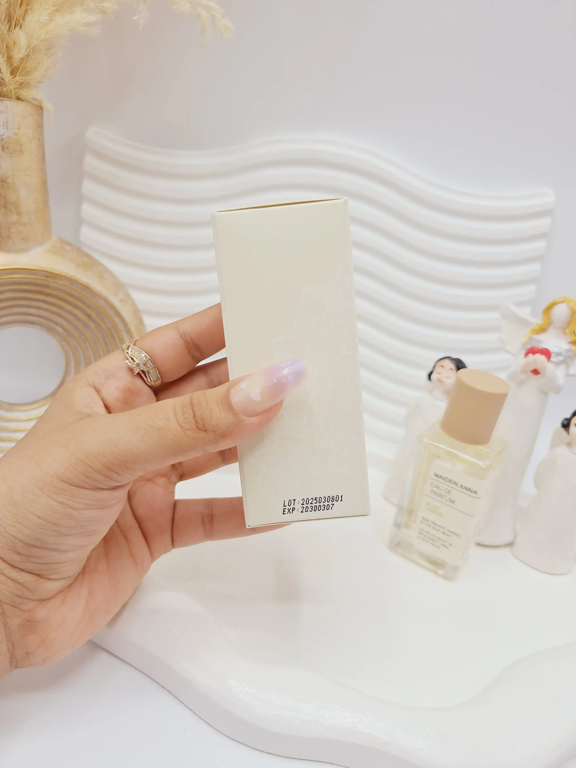 20250731063201274-thumbnail عطر بیکینی رایحه درخت و برگ (ROOF GARDEN) حجم 50 میل فوق العاده خوشبو با ماندگاری بالا ساخت ترکیه - تصویر 1