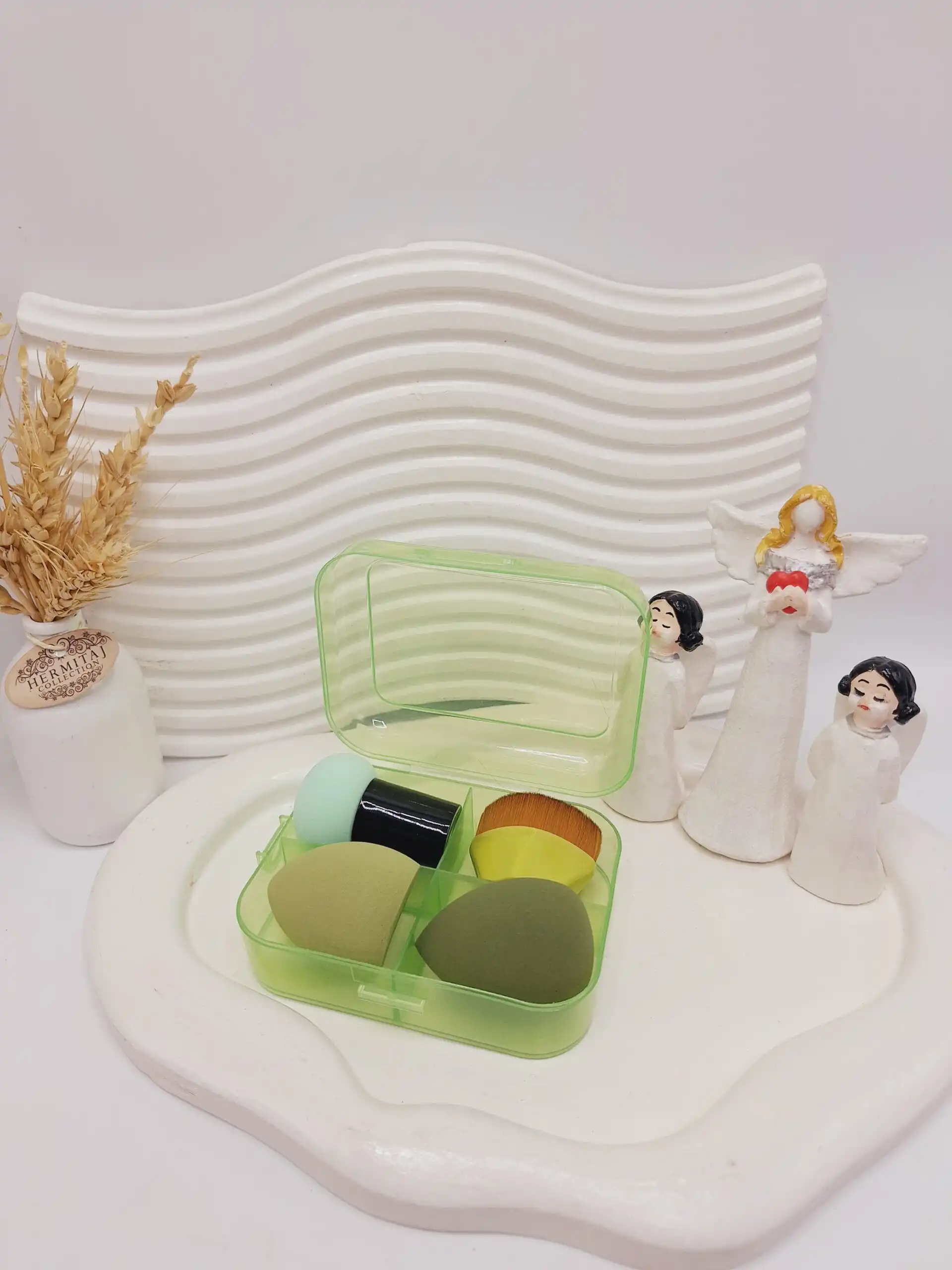 20251102023635918-thumbnail باکس جعبه ای بیوتی بلندر و براش (سبز) - تصویر 1