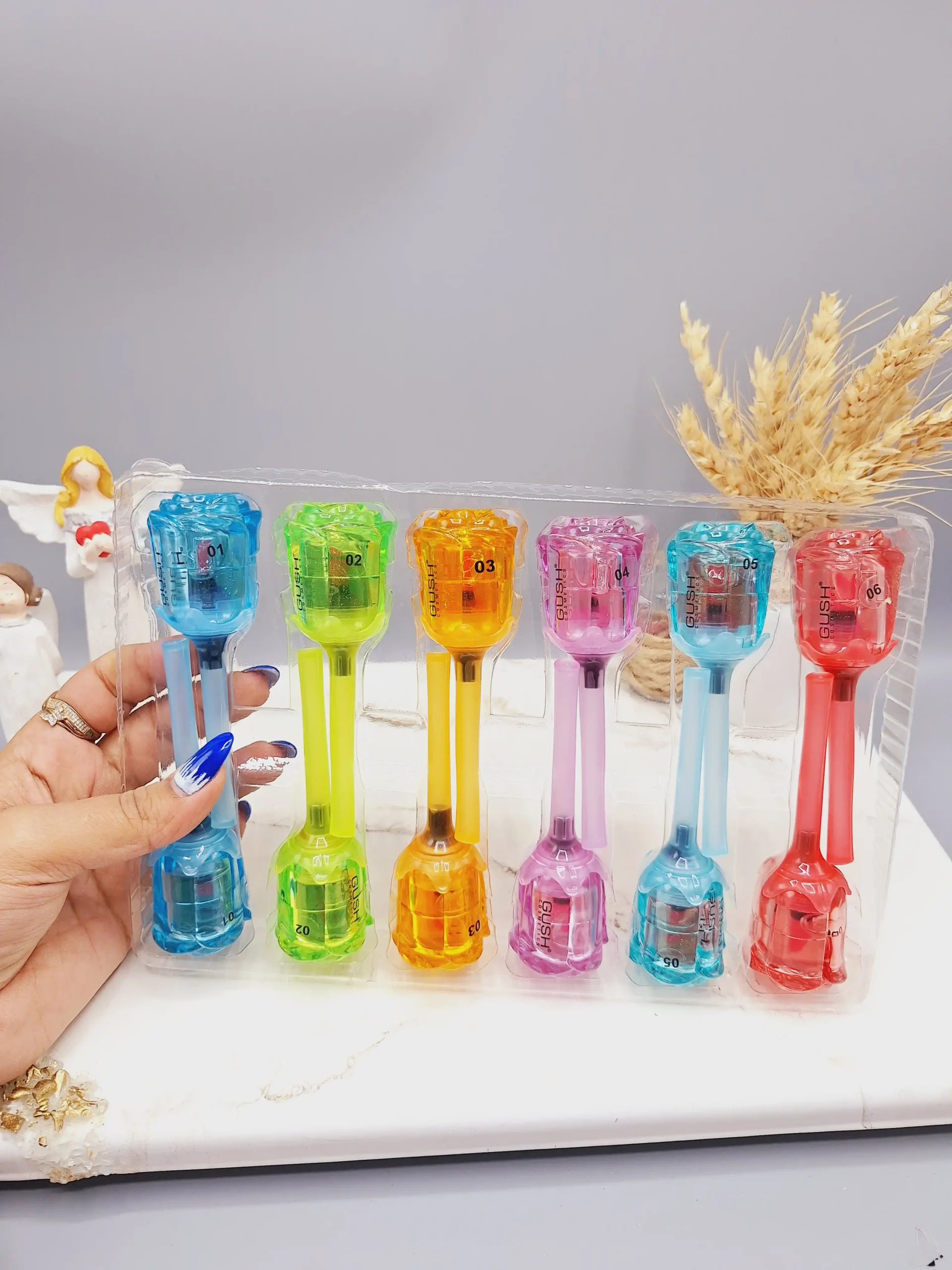 20250731055823962-thumbnail لیپ گلاس فوق العاده زیبا طرح گل رز برند گاش - تصویر 1