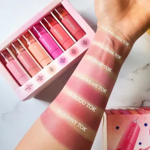 رژگونه مایع پینترستی دکمه ای برند شیگلم SEHEGGLAM