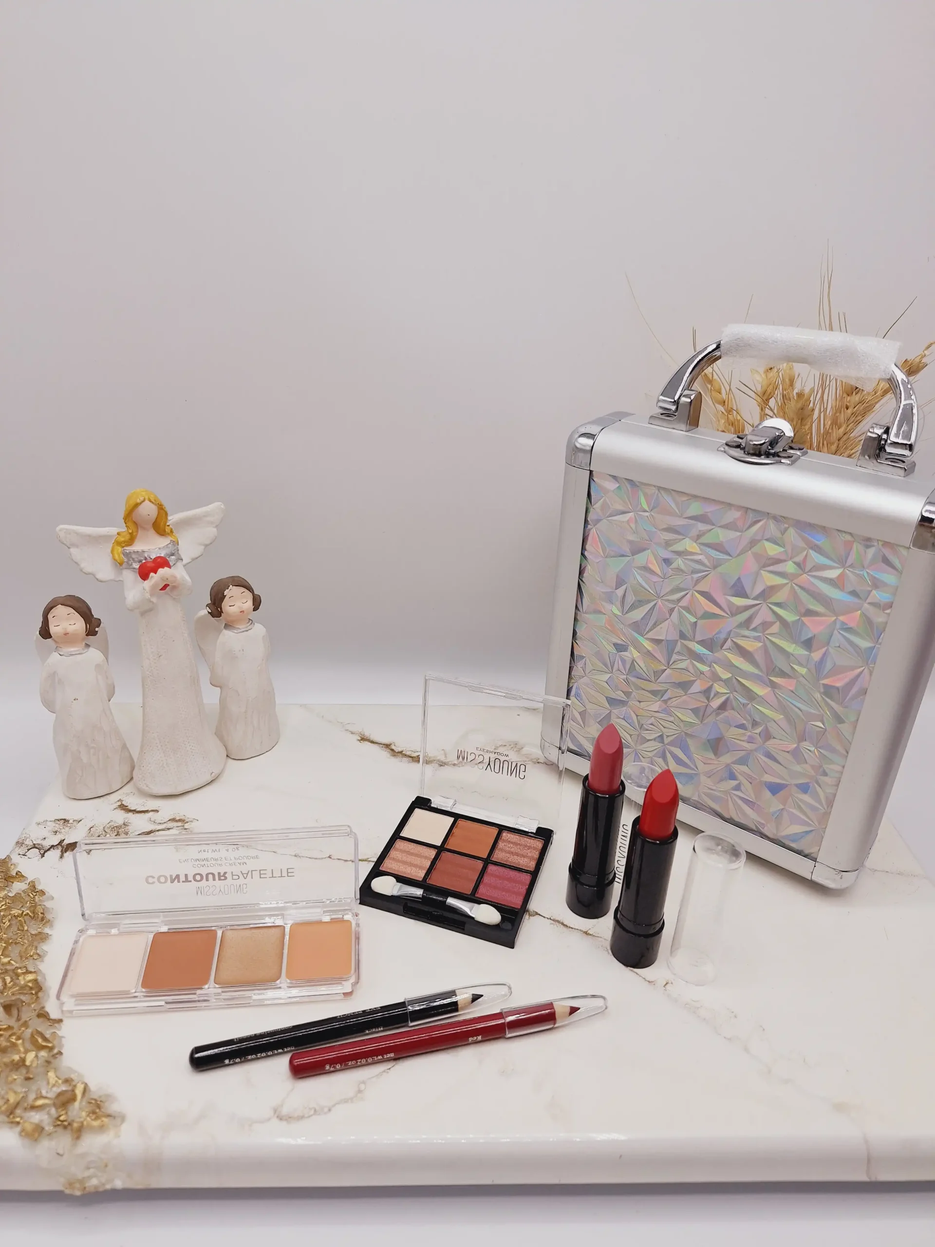 20250731061756022-thumbnail ست کامل کیف ارایشی کد14007 - تصویر 1