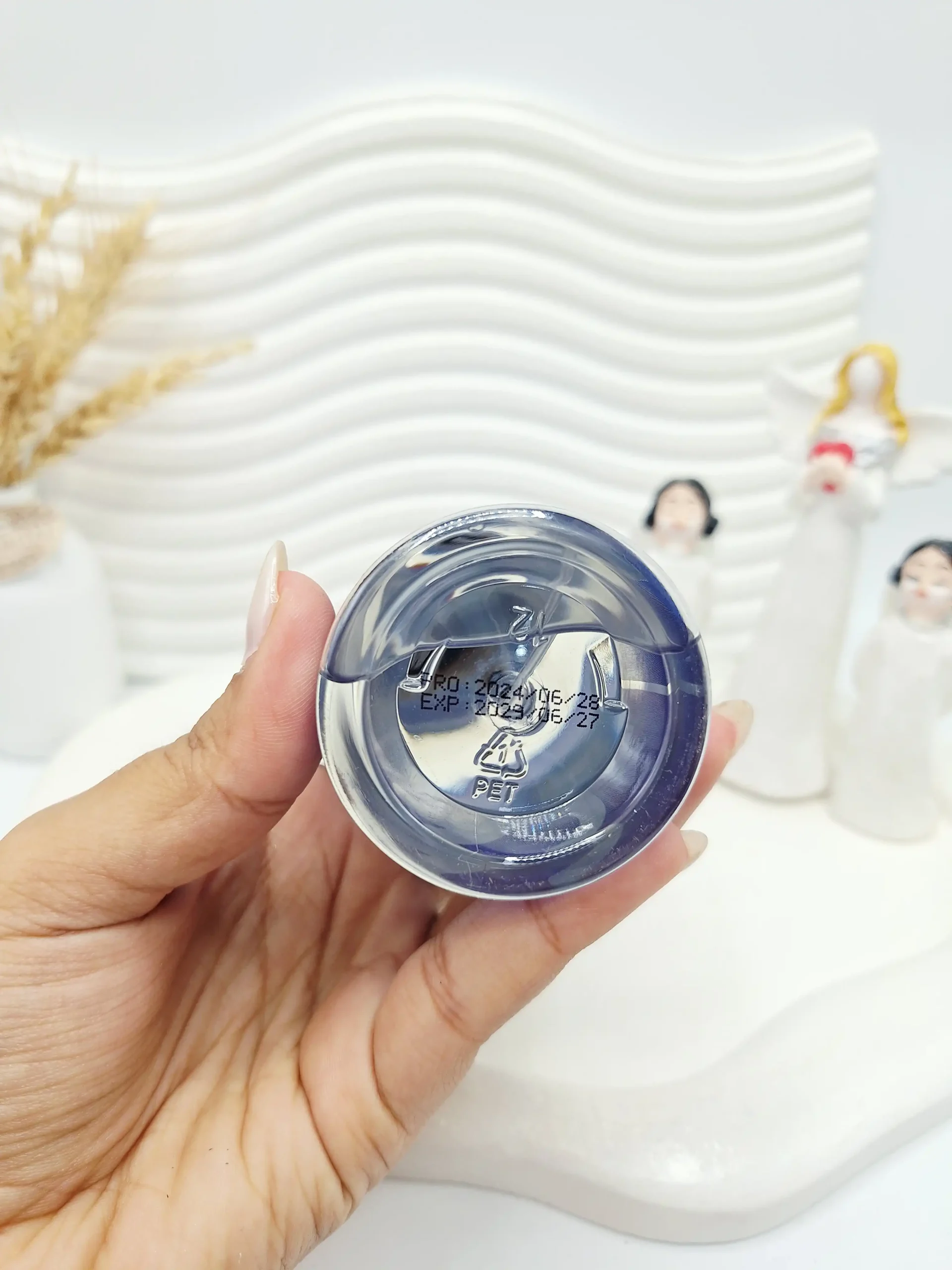 20251118175105471-thumbnail بادی اسپلش love twist SUGAR RUSH برند V.V.LOVE حجم 250 میل - تصویر 1